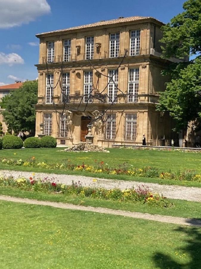 Blue Fountain Luxueux Studio Aix Centre Historique -Wifi-Smart Tv- Aix-en-Provence Luaran gambar